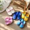 Colorful crocs women's summer anti-slip, breathable, lightweight and casual sandals details Picture